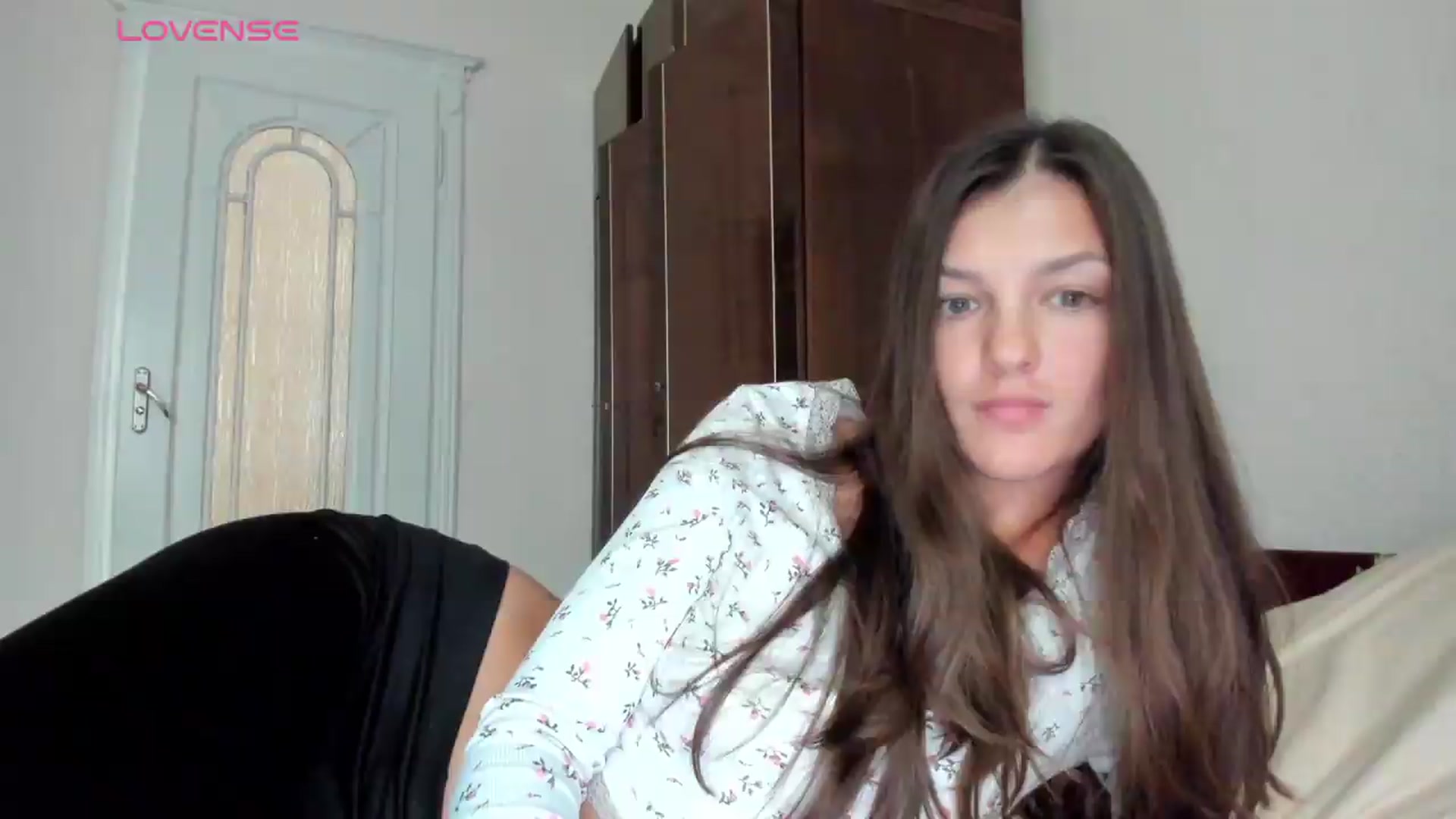 Gallery image thumbnail from Chris_girl's myfreecams stream on, 06/11/2026, 19:03 image 10 of 20