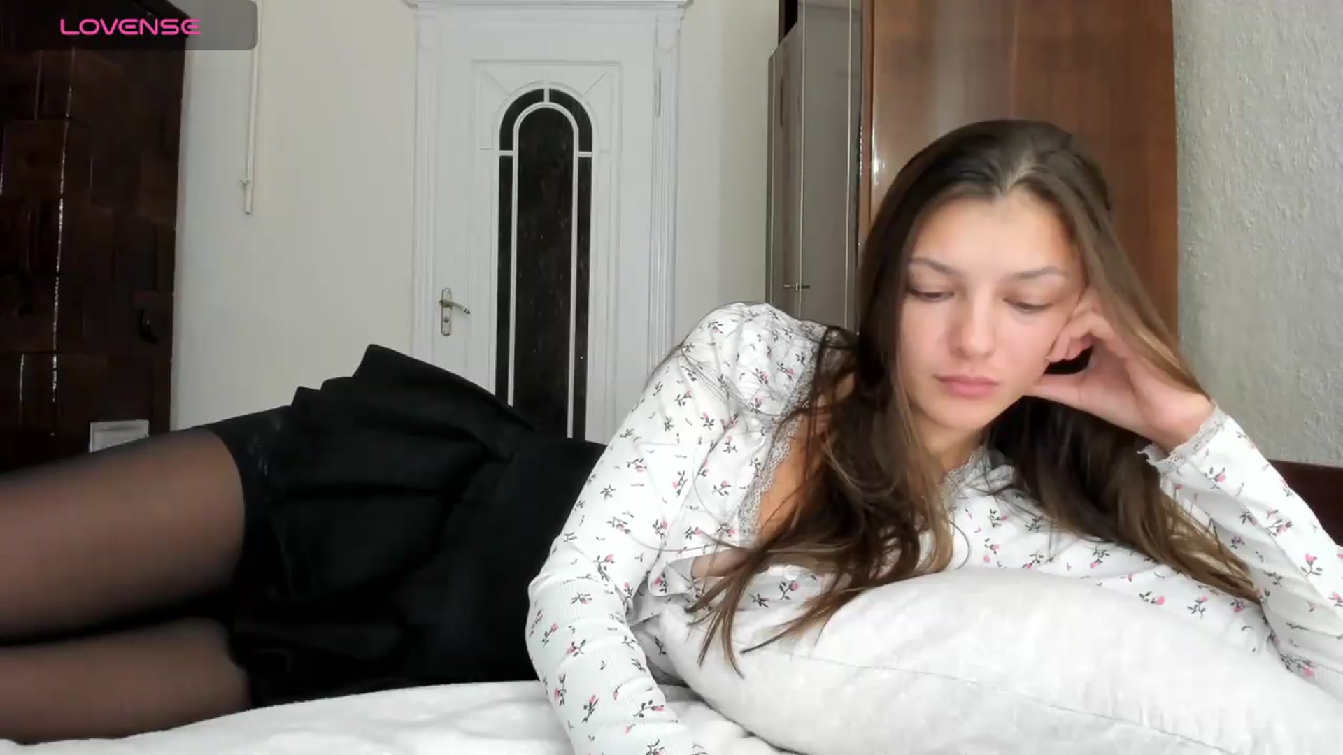 Gallery image thumbnail from Chris_girl's myfreecams stream on, 06/15/2026, 23:02 image 2 of 20