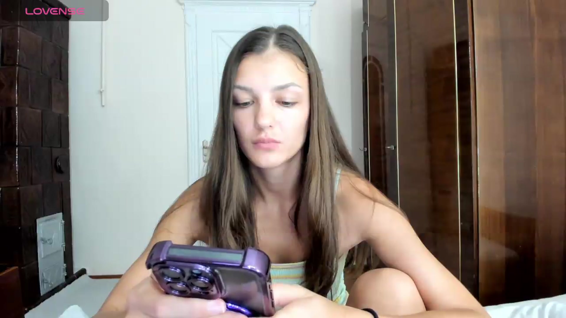 Gallery image thumbnail from Chris_girl's myfreecams stream on, 06/29/2026, 18:30 image 16 of 20