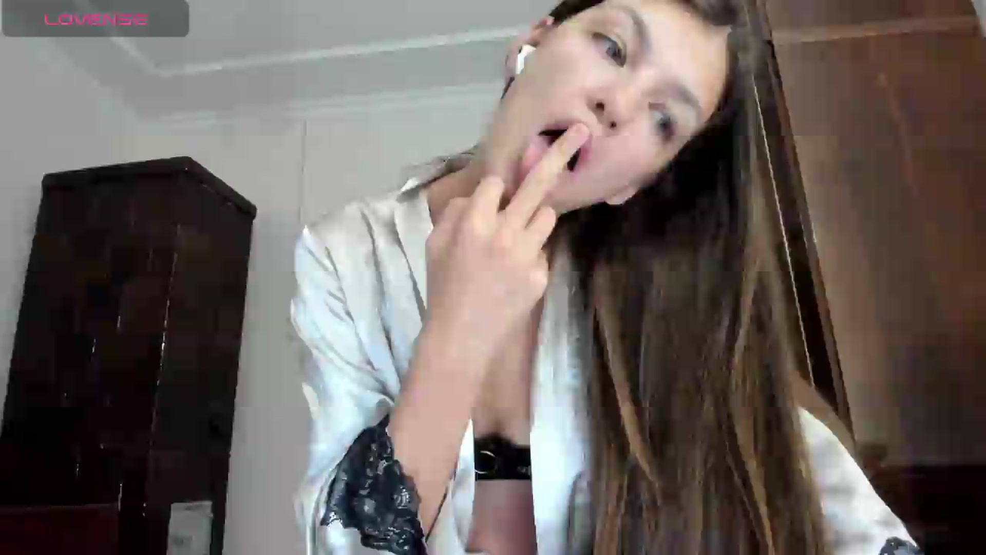 Gallery image thumbnail from Chris_girl's myfreecams stream on, 07/18/2026, 01:07 image 20 of 20