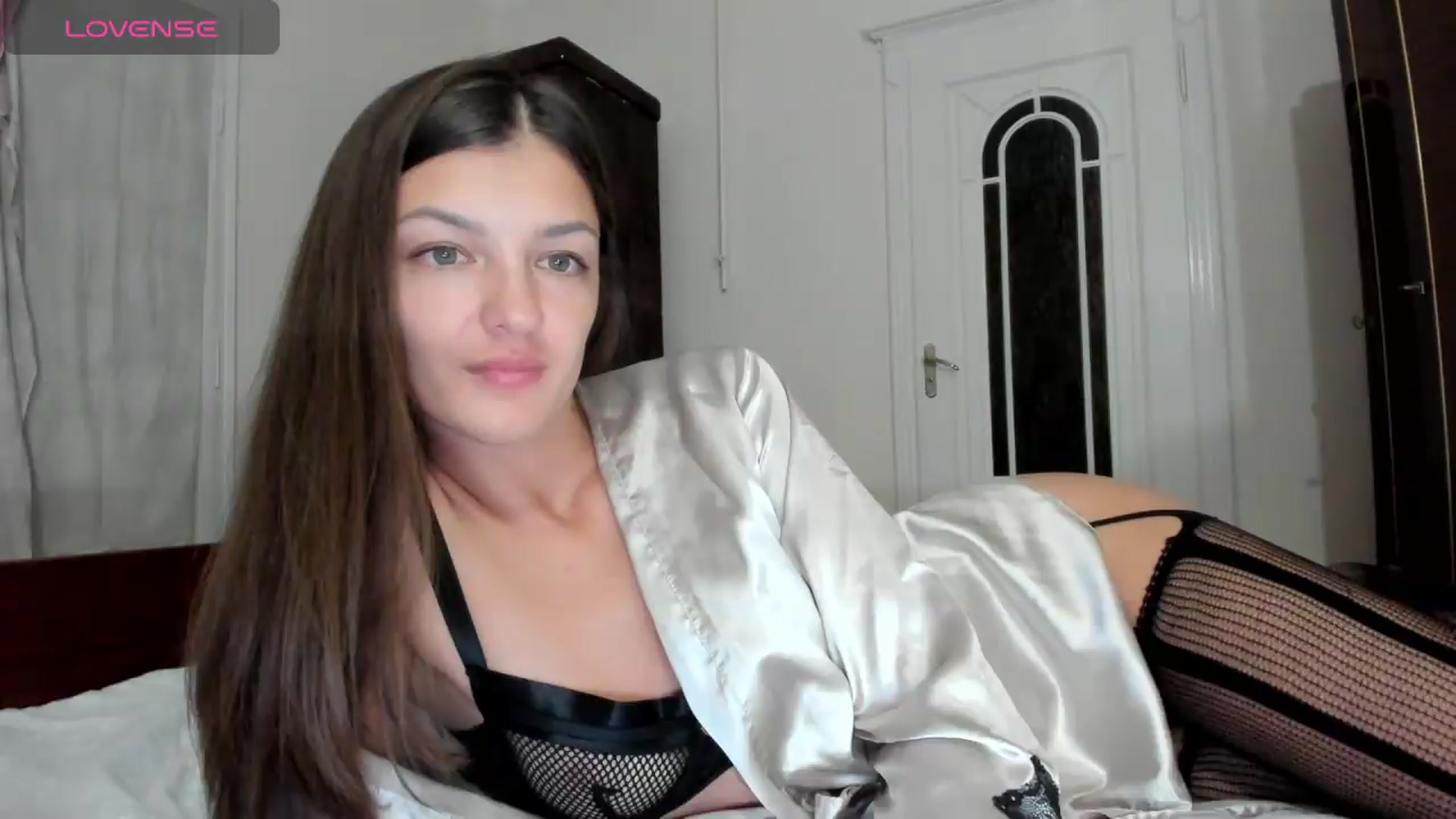 Gallery image thumbnail from Chris_girl's myfreecams stream on, 07/18/2026, 01:07 image 14 of 20