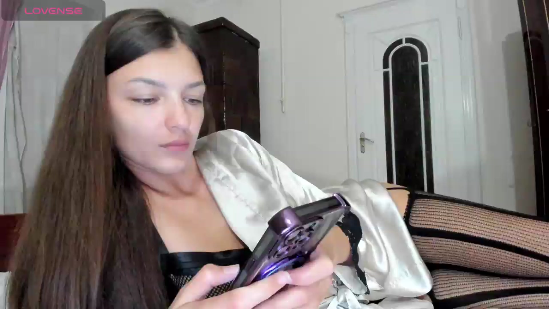 Gallery image thumbnail from Chris_girl's myfreecams stream on, 07/18/2026, 01:07 image 17 of 20