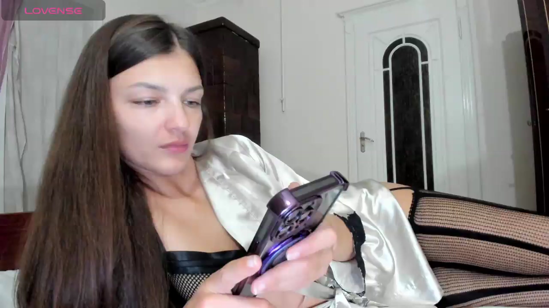 Gallery image thumbnail from Chris_girl's myfreecams stream on, 07/18/2026, 01:07 image 18 of 20