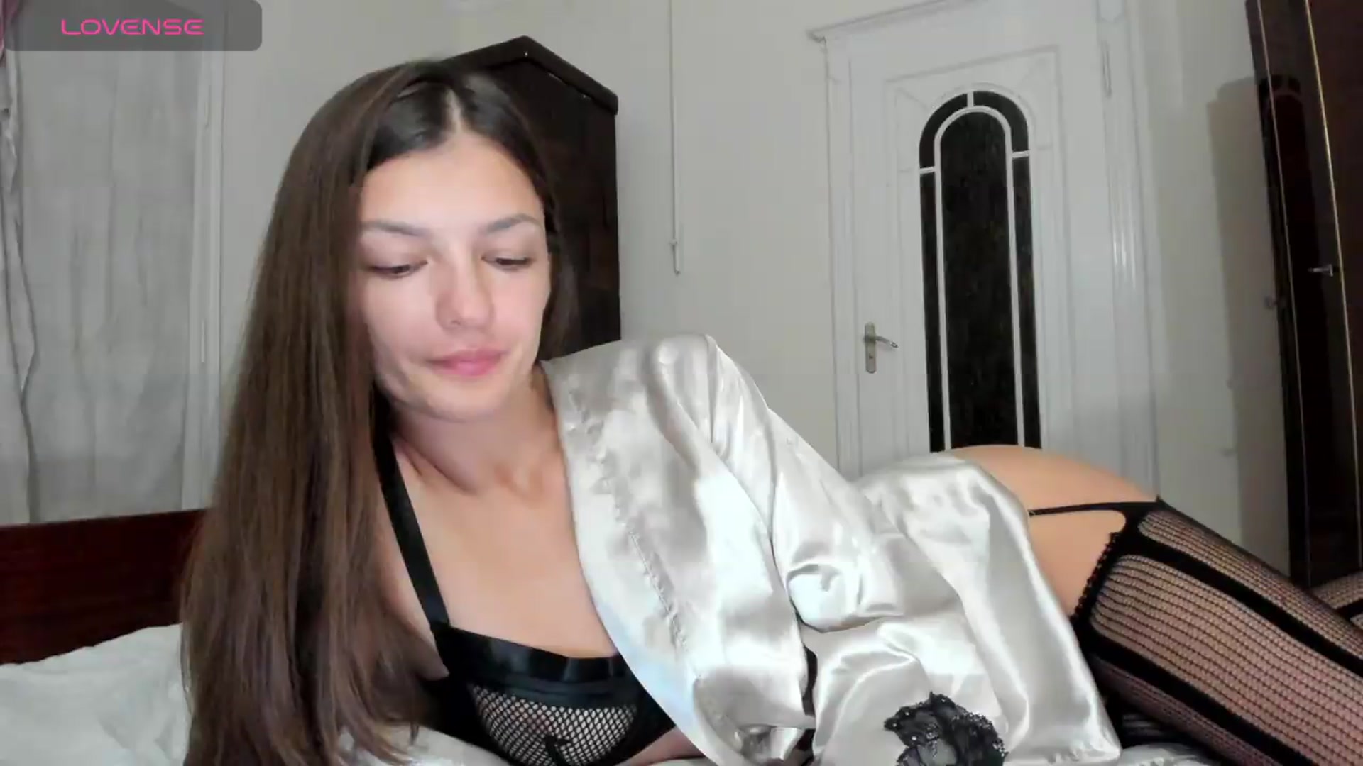 Gallery image thumbnail from Chris_girl's myfreecams stream on, 07/18/2026, 01:07 image 15 of 20