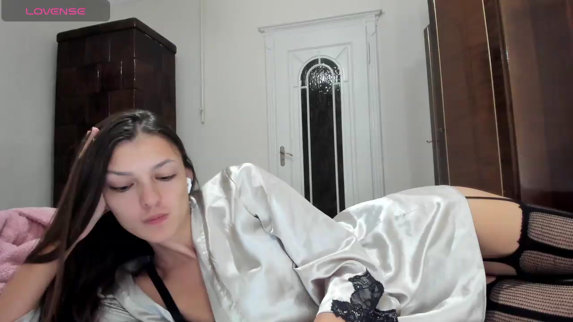 Gallery image thumbnail from Chris_girl's myfreecams stream on, 07/24/2026, 24:30 image 17 of 20