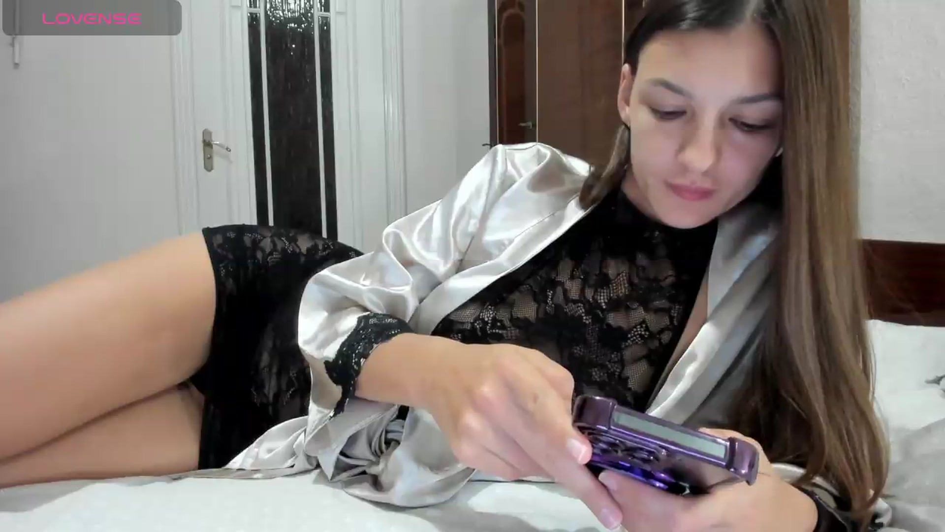 Gallery image thumbnail from Chris_girl's myfreecams stream on, 07/30/2026, 23:40 image 14 of 20
