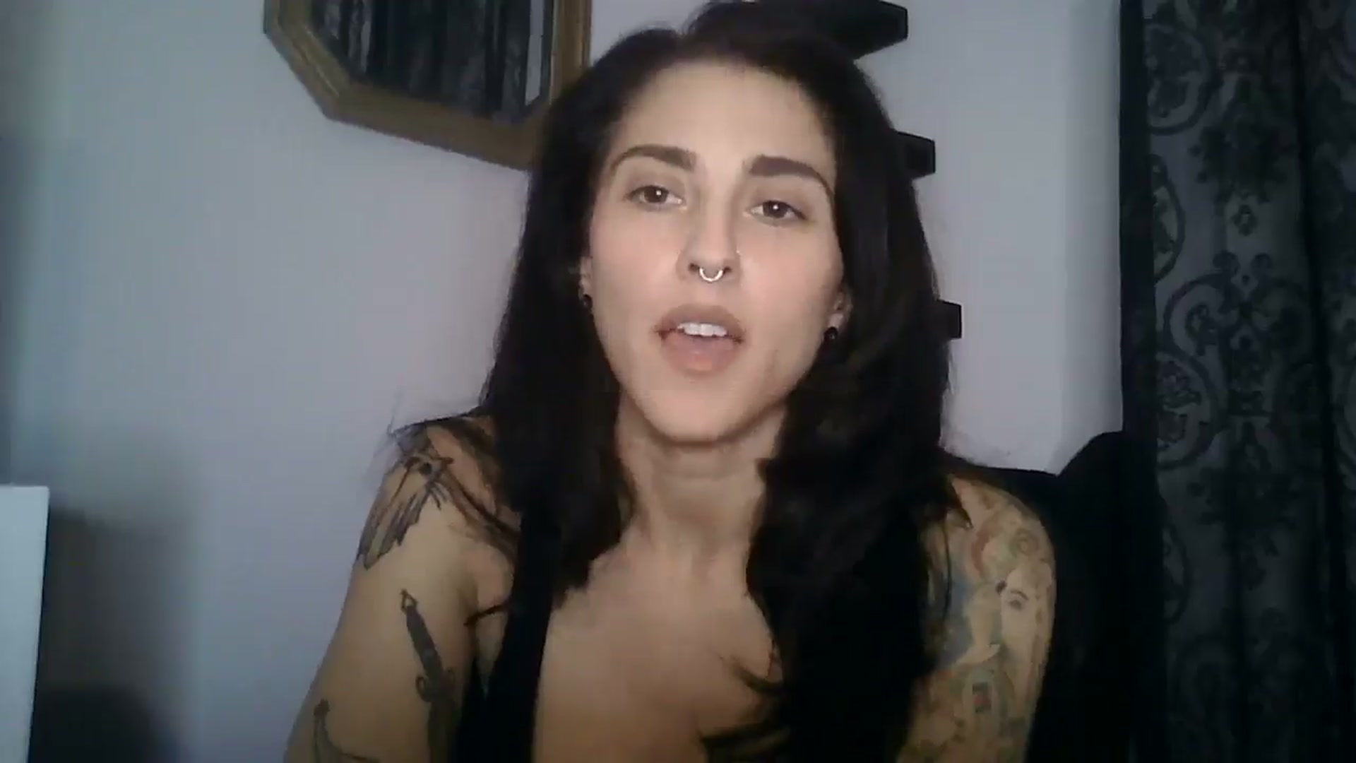 Gallery image thumbnail from ChrissyVenom's myfreecams stream on, 07/17/2025, 24:56 image 9 of 20