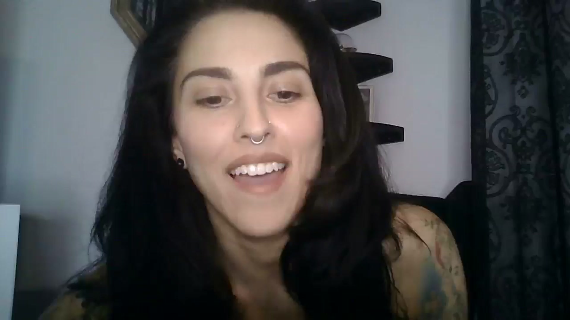 Gallery image thumbnail from ChrissyVenom's myfreecams stream on, 07/17/2025, 24:56 image 13 of 20