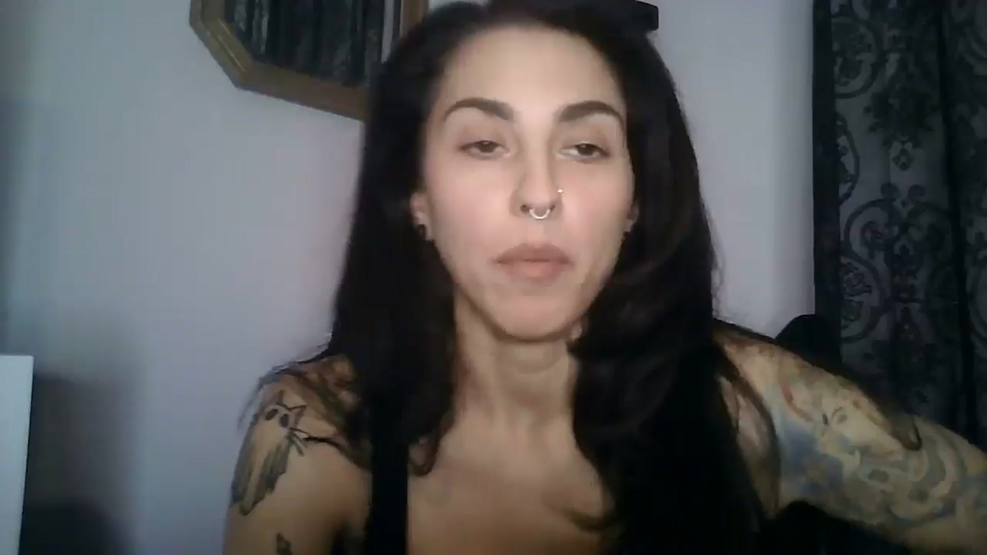 Gallery image thumbnail from ChrissyVenom's myfreecams stream on, 07/17/2025, 24:56 image 7 of 20
