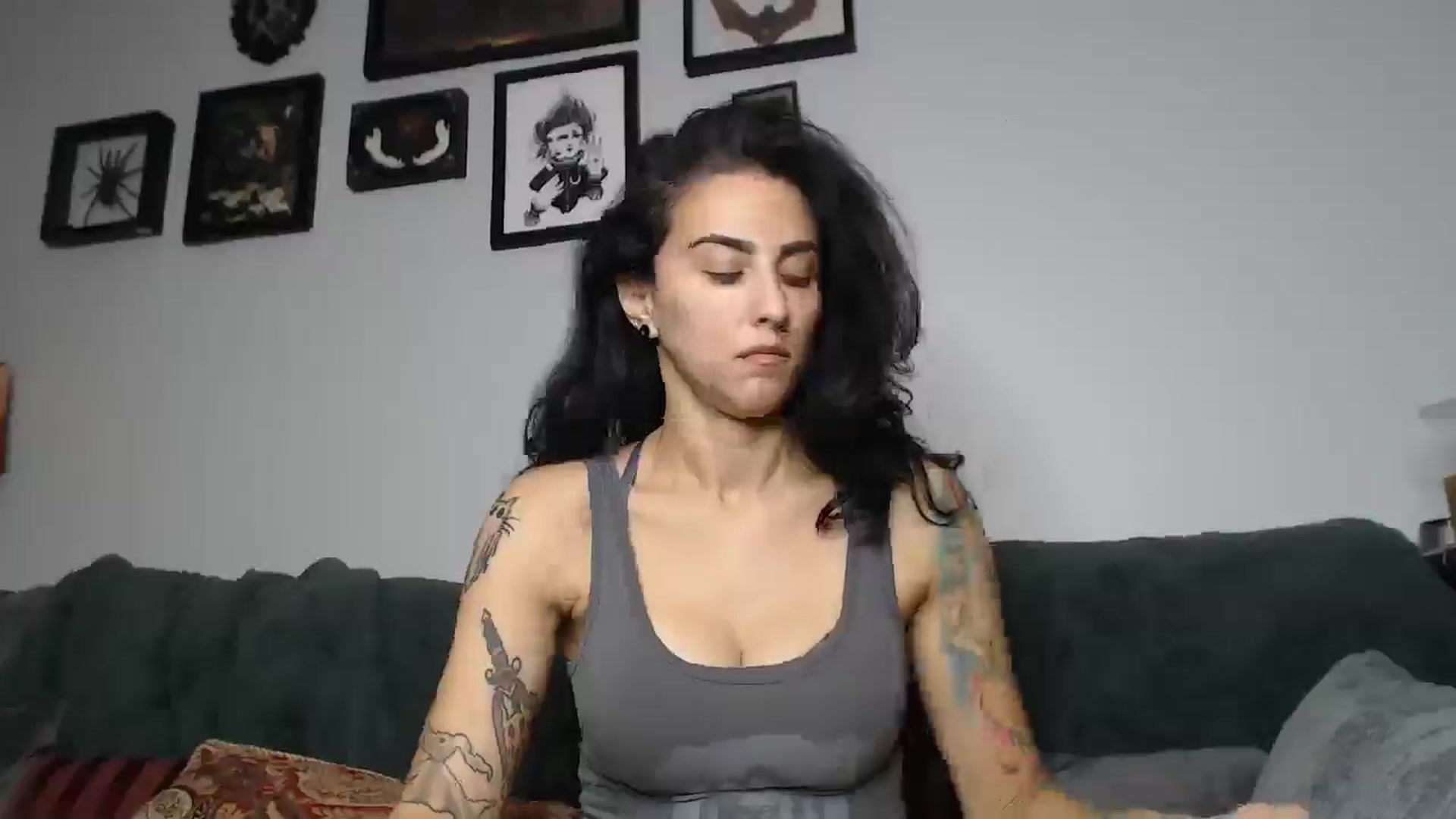 Gallery image thumbnail from ChrissyVenom's myfreecams stream on, 09/09/2025, 14:18 image 12 of 20
