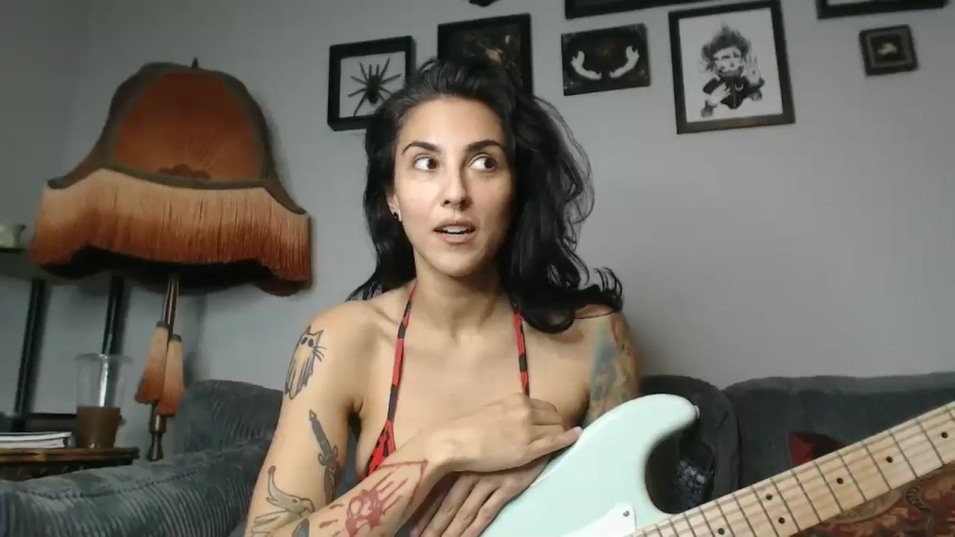 Gallery image thumbnail from ChrissyVenom's myfreecams stream on, 09/17/2025, 17:00 image 6 of 20