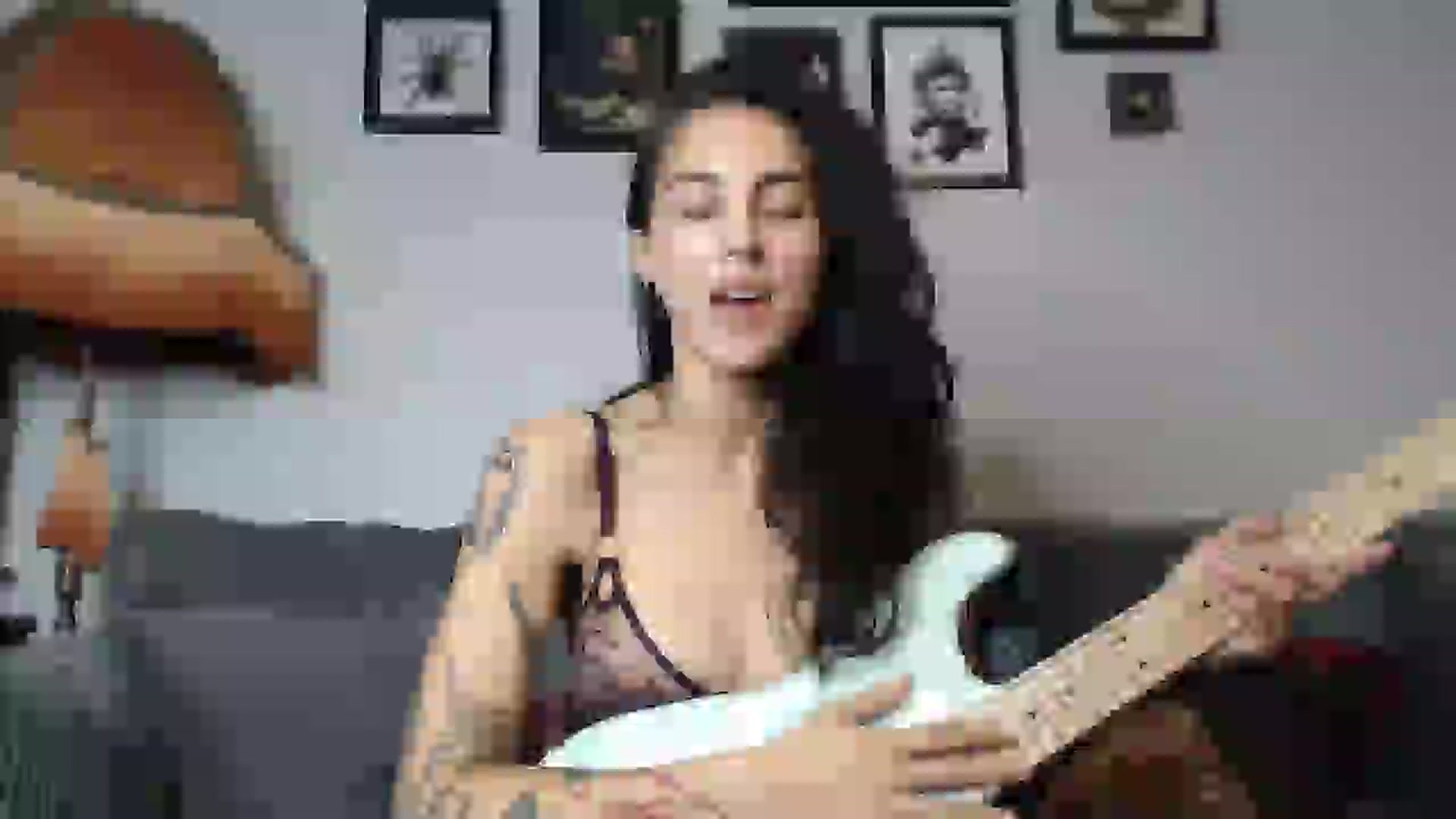 Gallery image thumbnail from ChrissyVenom's myfreecams stream on, 09/23/2025, 16:06 image 8 of 20