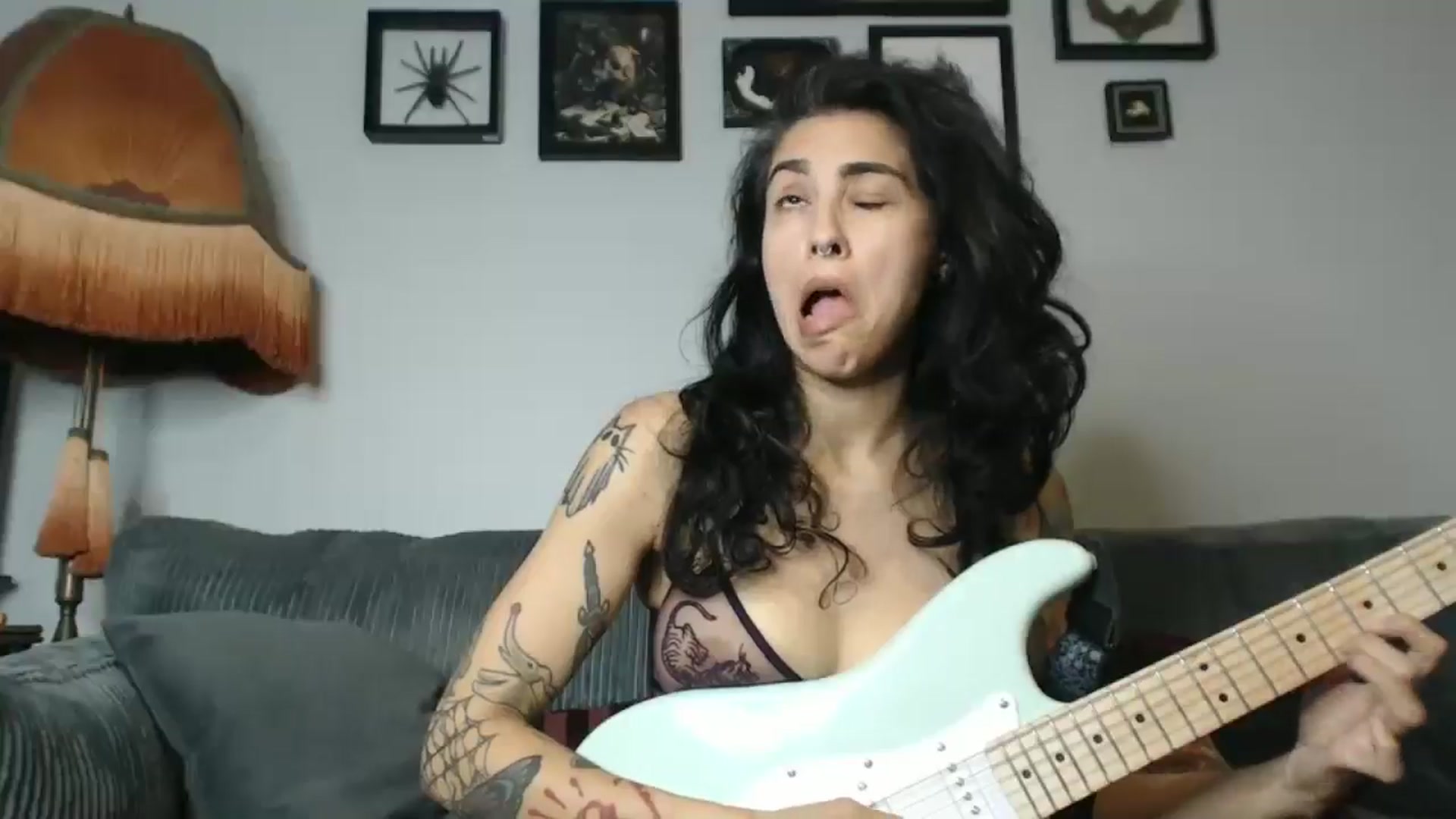 Gallery image thumbnail from ChrissyVenom's myfreecams stream on, 09/23/2025, 16:06 image 16 of 20