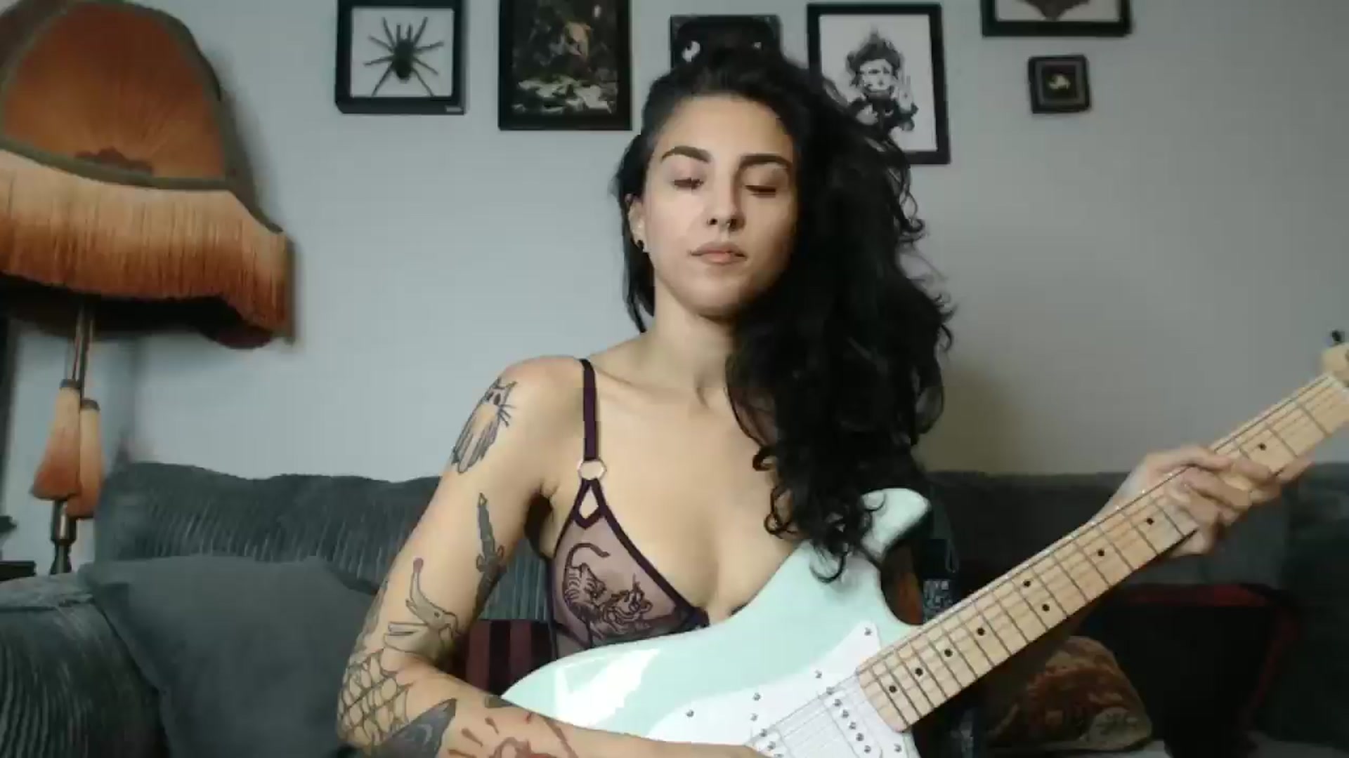 Gallery image thumbnail from ChrissyVenom's myfreecams stream on, 09/23/2025, 16:06 image 2 of 20