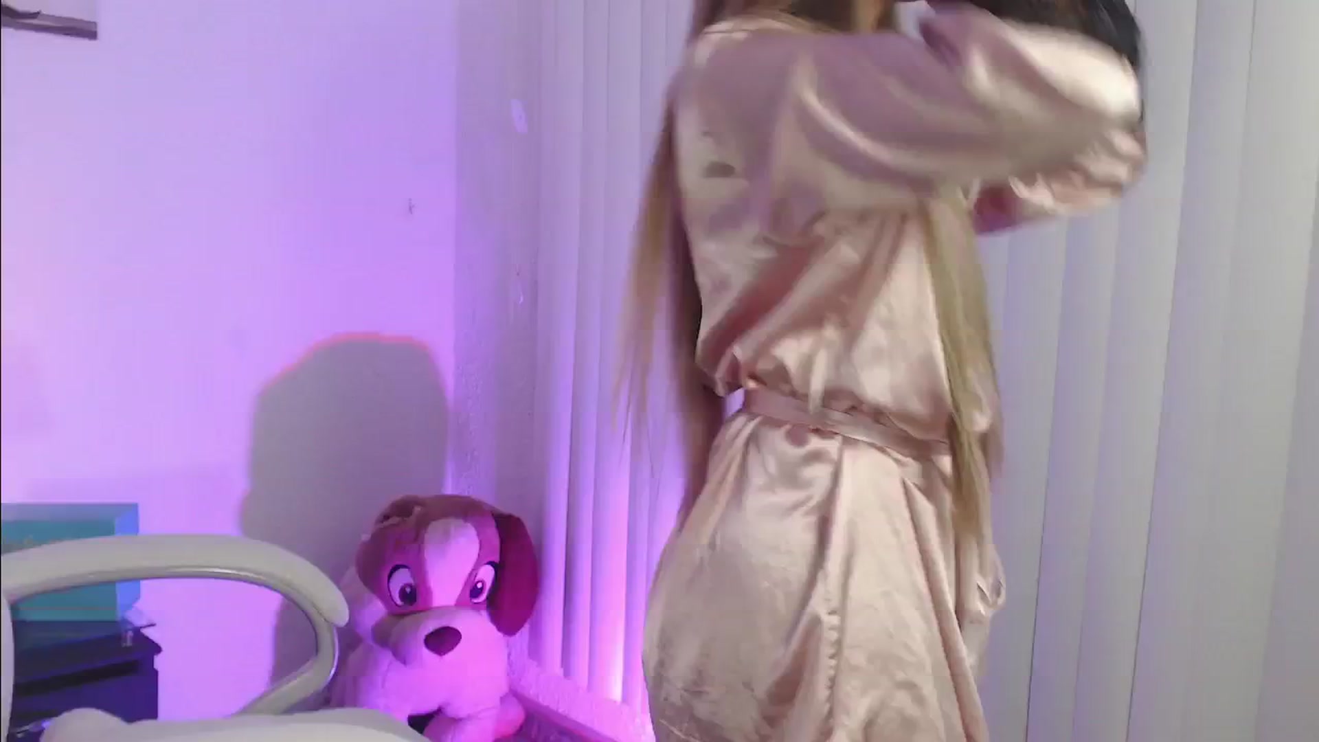Gallery image thumbnail from Christaly1's myfreecams stream on, 06/11/2024, 09:38 image 3 of 20
