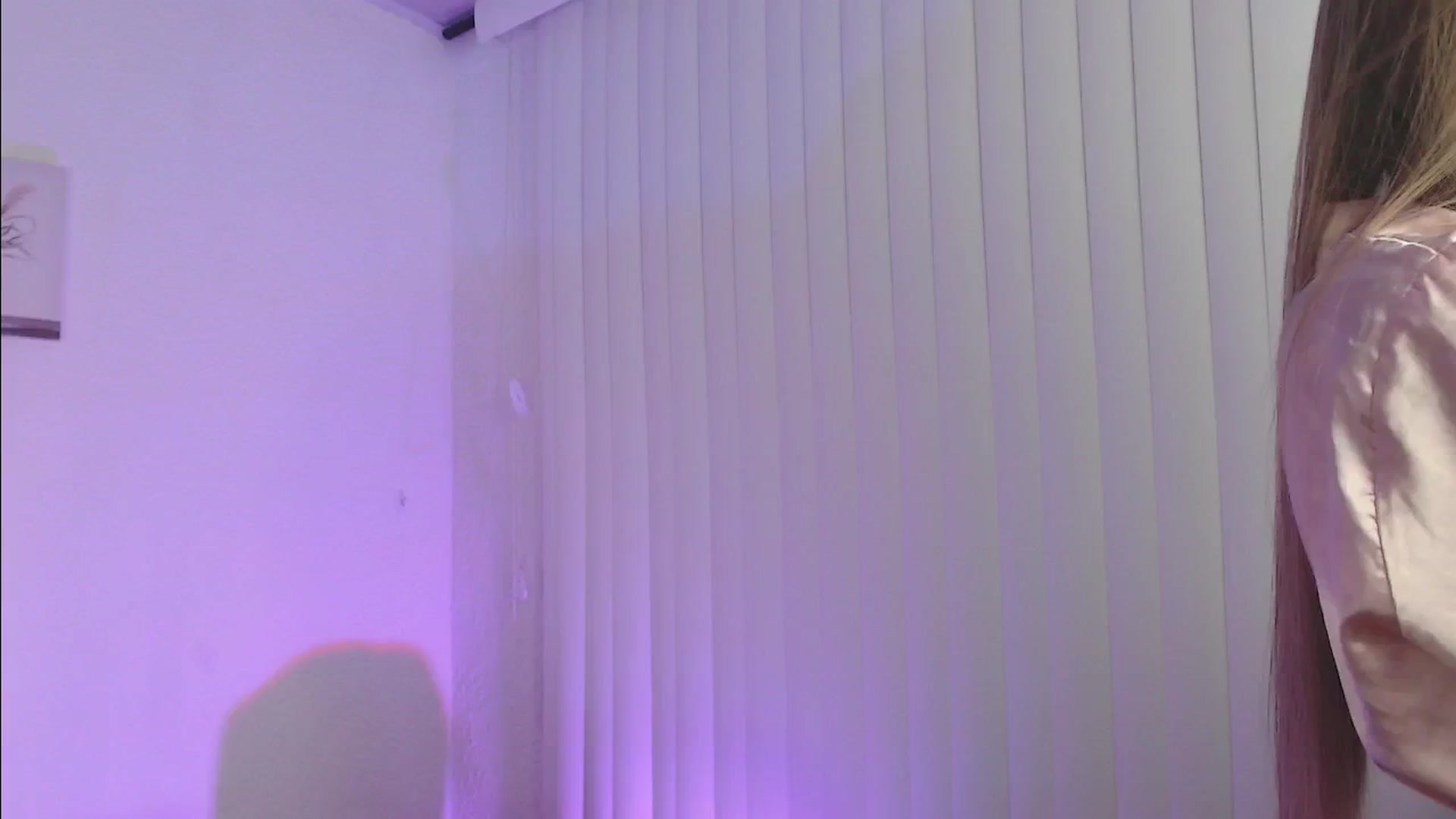 Gallery image thumbnail from Christaly1's myfreecams stream on, 06/11/2024, 09:38 image 20 of 20