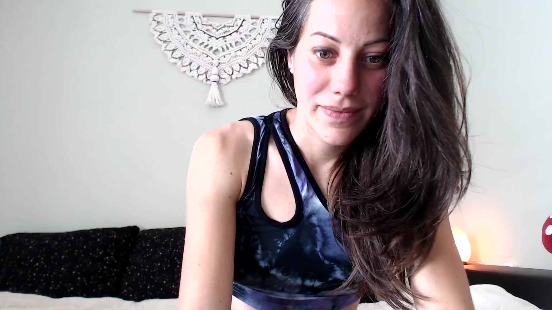 Gallery image thumbnail from ChristinaKey's myfreecams stream on, 05/30/2025, 13:16 image 18 of 20