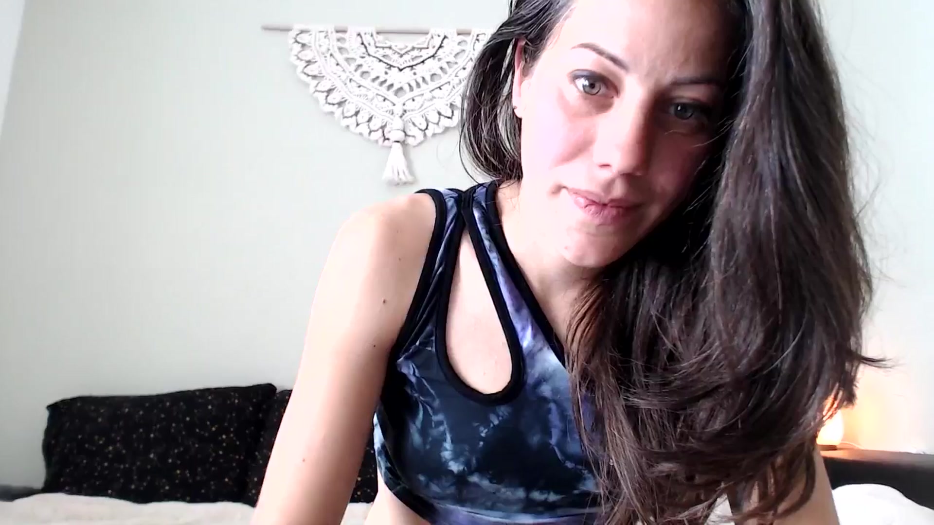 Gallery image thumbnail from ChristinaKey's myfreecams stream on, 05/30/2025, 13:42 image 11 of 20