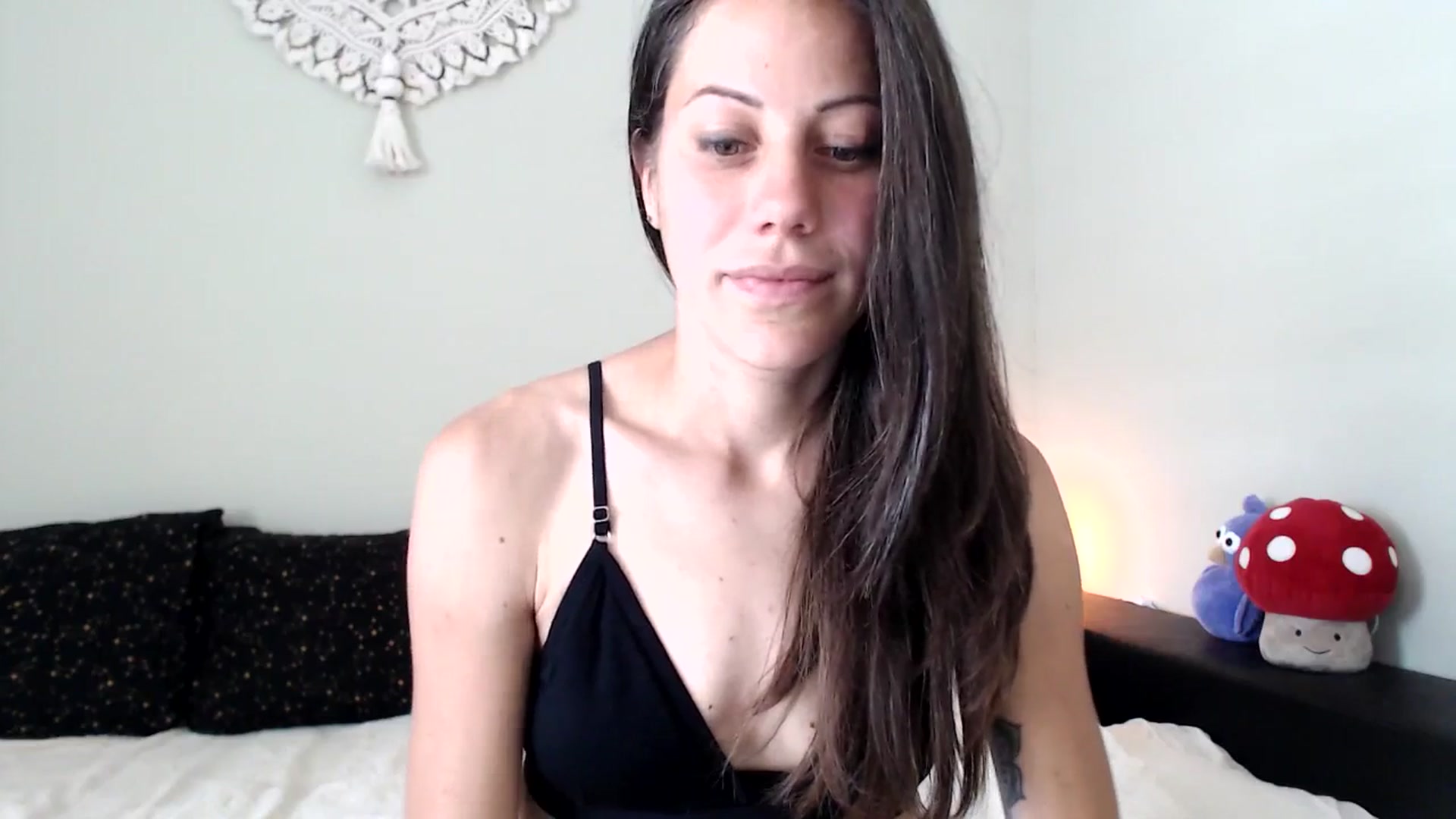 Gallery image thumbnail from ChristinaKey's myfreecams stream on, 06/13/2025, 13:59 image 5 of 20