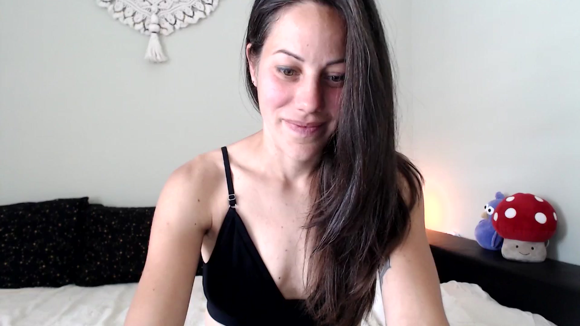 Gallery image thumbnail from ChristinaKey's myfreecams stream on, 06/13/2025, 13:59 image 8 of 20