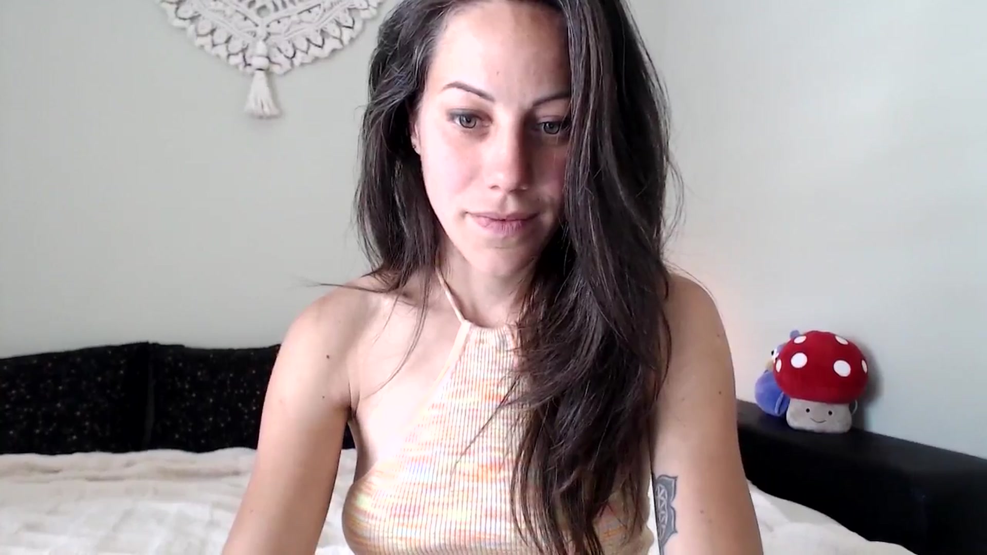Gallery image thumbnail from ChristinaKey's myfreecams stream on, 06/15/2025, 12:55 image 19 of 20