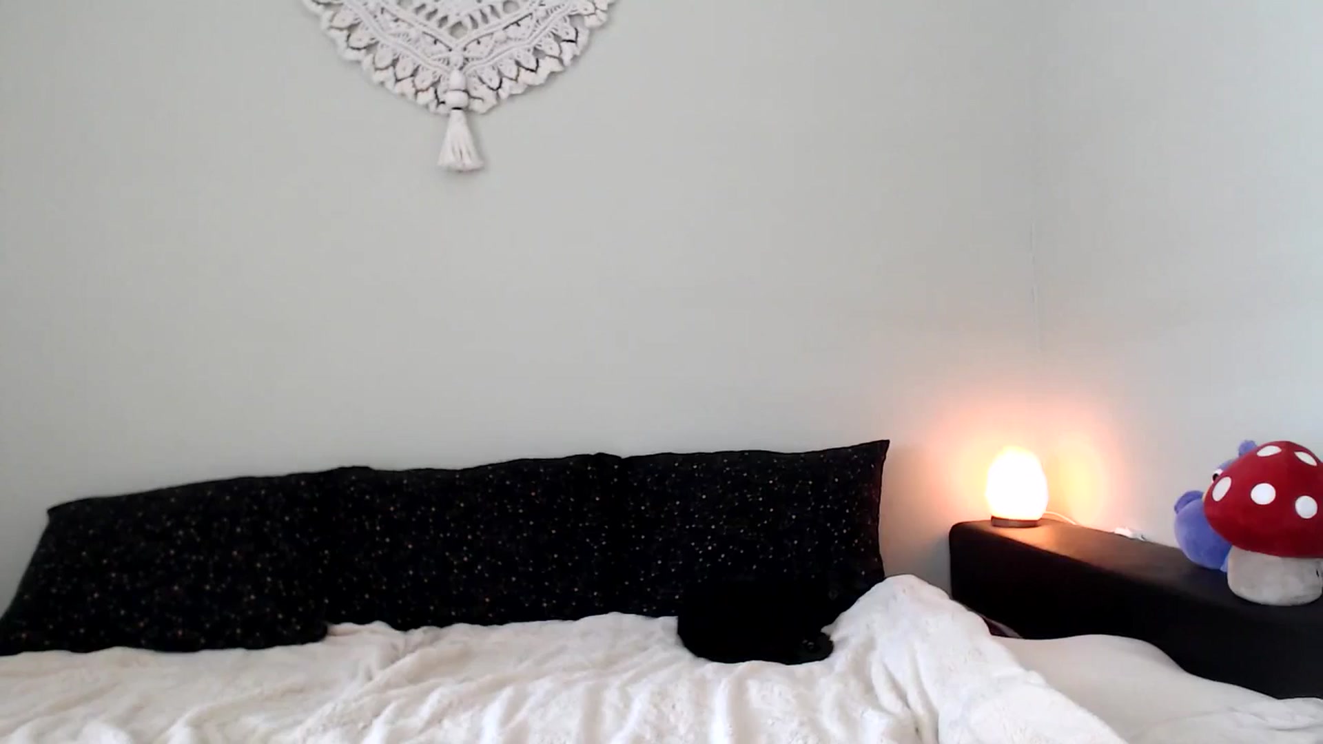Gallery image thumbnail from ChristinaKey's myfreecams stream on, 06/22/2025, 14:49 image 17 of 20