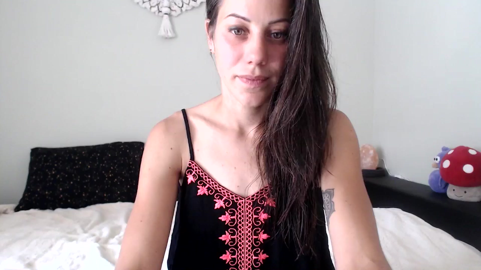Gallery image thumbnail from ChristinaKey's myfreecams stream on, 06/26/2025, 13:40 image 6 of 20