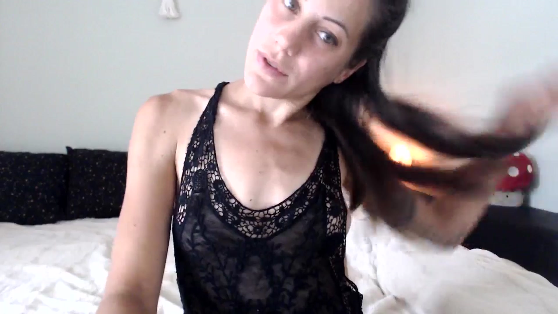Gallery image thumbnail from ChristinaKey's myfreecams stream on, 07/08/2025, 13:32 image 15 of 20