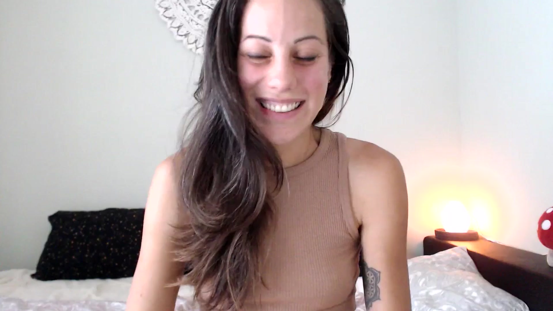 Gallery image thumbnail from ChristinaKey's myfreecams stream on, 07/21/2025, 15:13 image 17 of 20