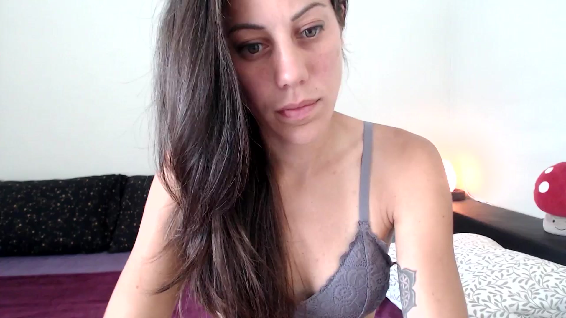 Gallery image thumbnail from ChristinaKey's myfreecams stream on, 07/25/2025, 16:19 image 4 of 20