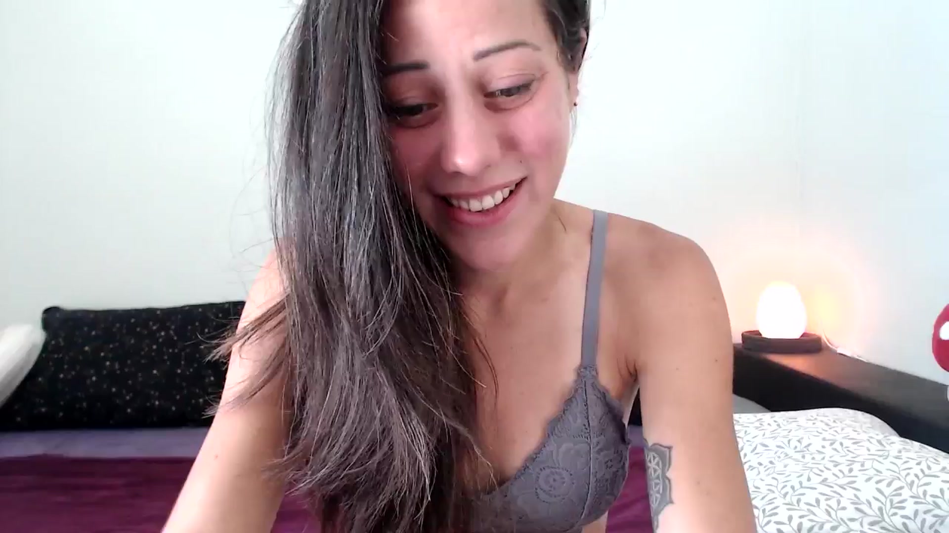 Gallery image thumbnail from ChristinaKey's myfreecams stream on, 07/25/2025, 16:19 image 13 of 20