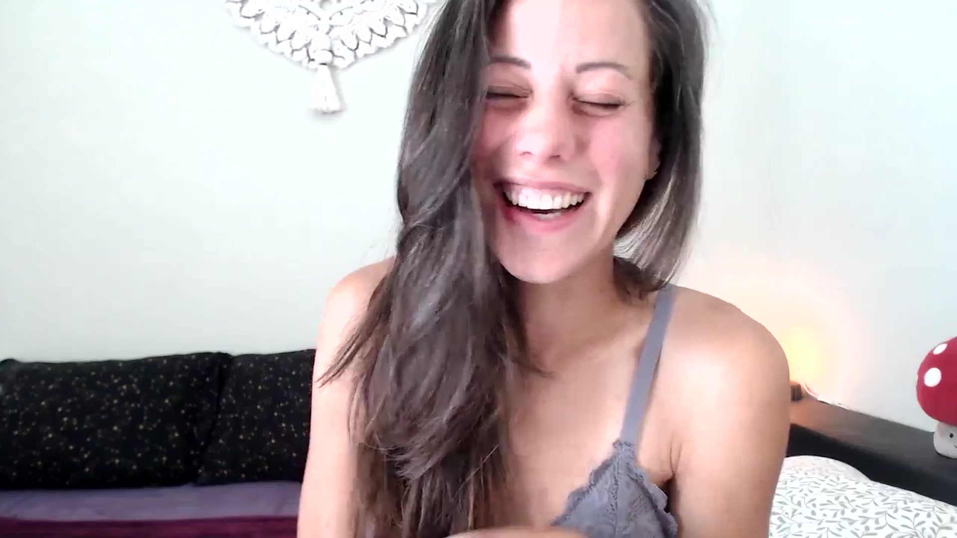 Gallery image thumbnail from ChristinaKey's myfreecams stream on, 07/25/2025, 16:19 image 9 of 20
