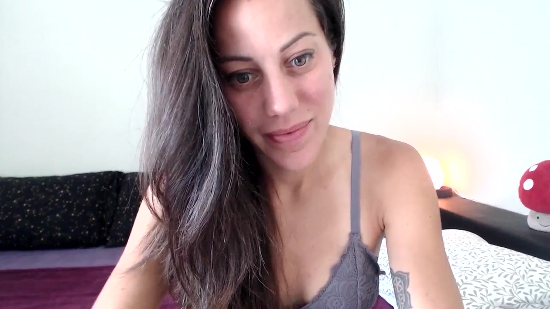 Gallery image thumbnail from ChristinaKey's myfreecams stream on, 07/25/2025, 16:19 image 5 of 20