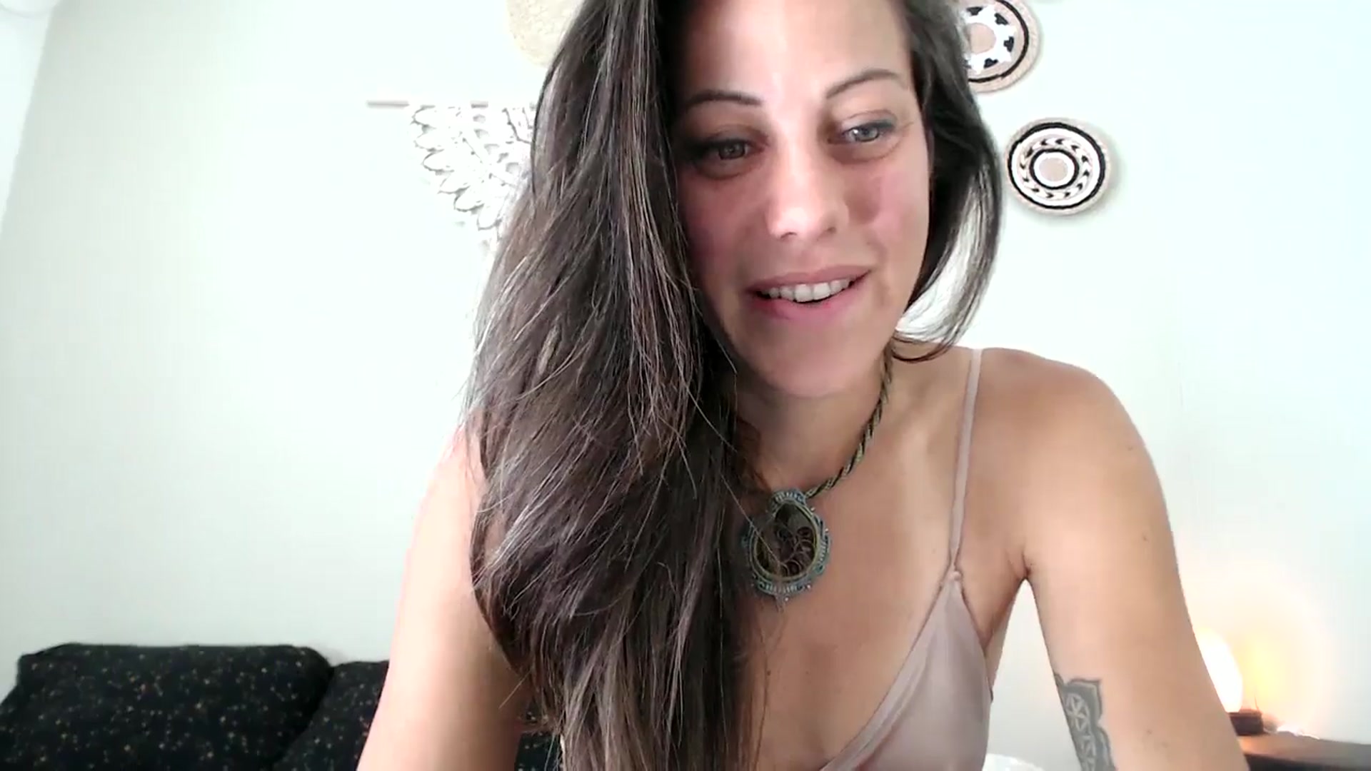 Gallery image thumbnail from ChristinaKey's myfreecams stream on, 08/12/2025, 15:31 image 17 of 20