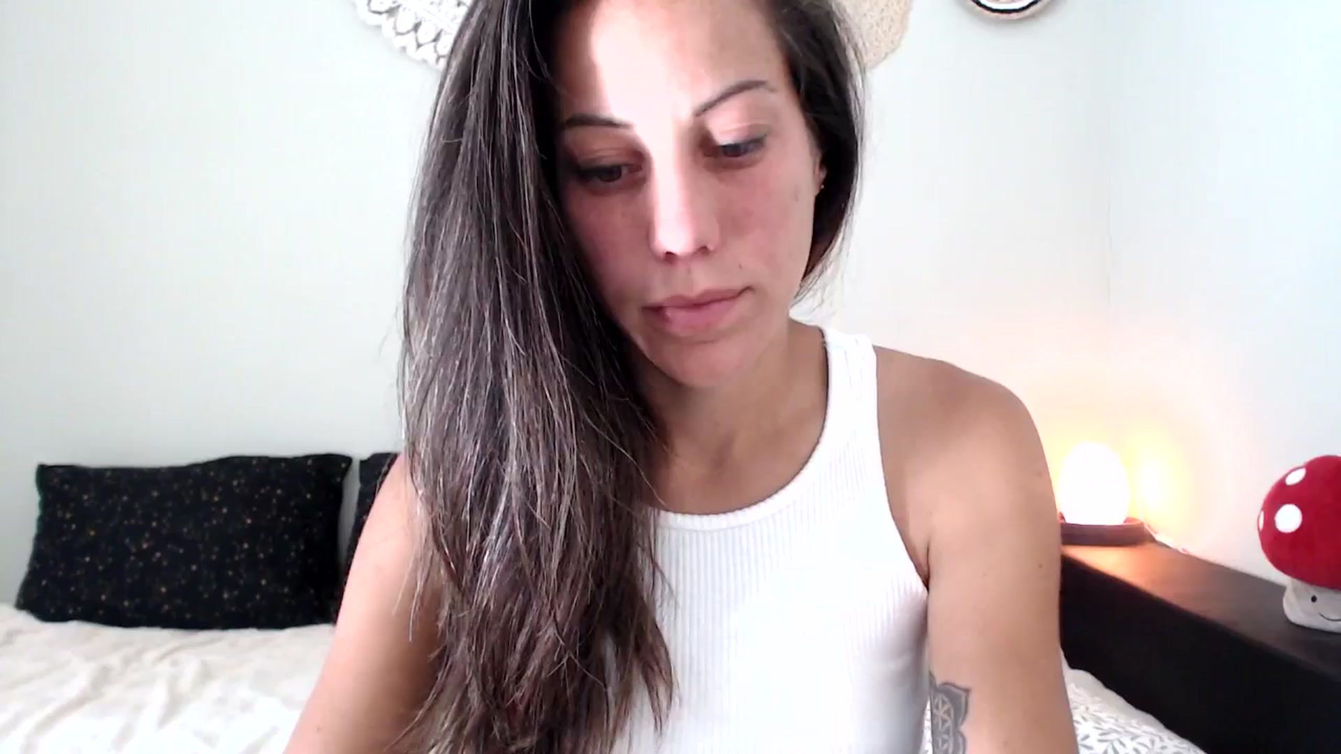 Gallery image thumbnail from ChristinaKey's myfreecams stream on, 08/26/2025, 15:23 image 9 of 20