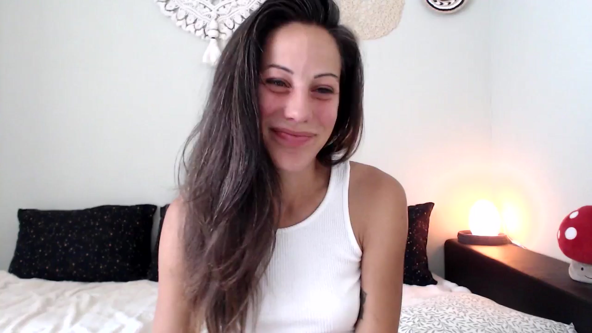 Gallery image thumbnail from ChristinaKey's myfreecams stream on, 08/26/2025, 15:23 image 1 of 20