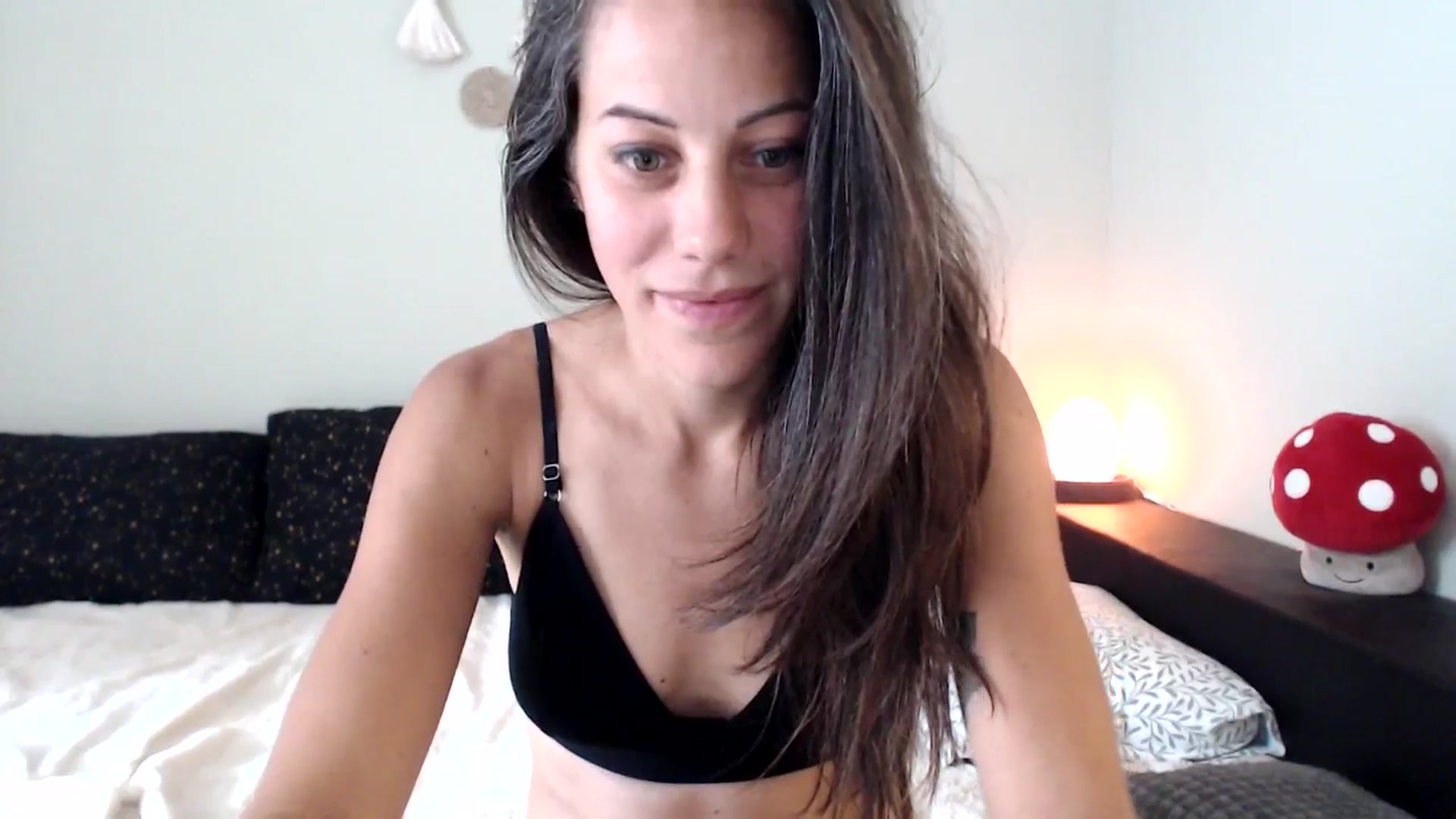 Gallery image thumbnail from ChristinaKey's myfreecams stream on, 08/27/2025, 14:59 image 8 of 20