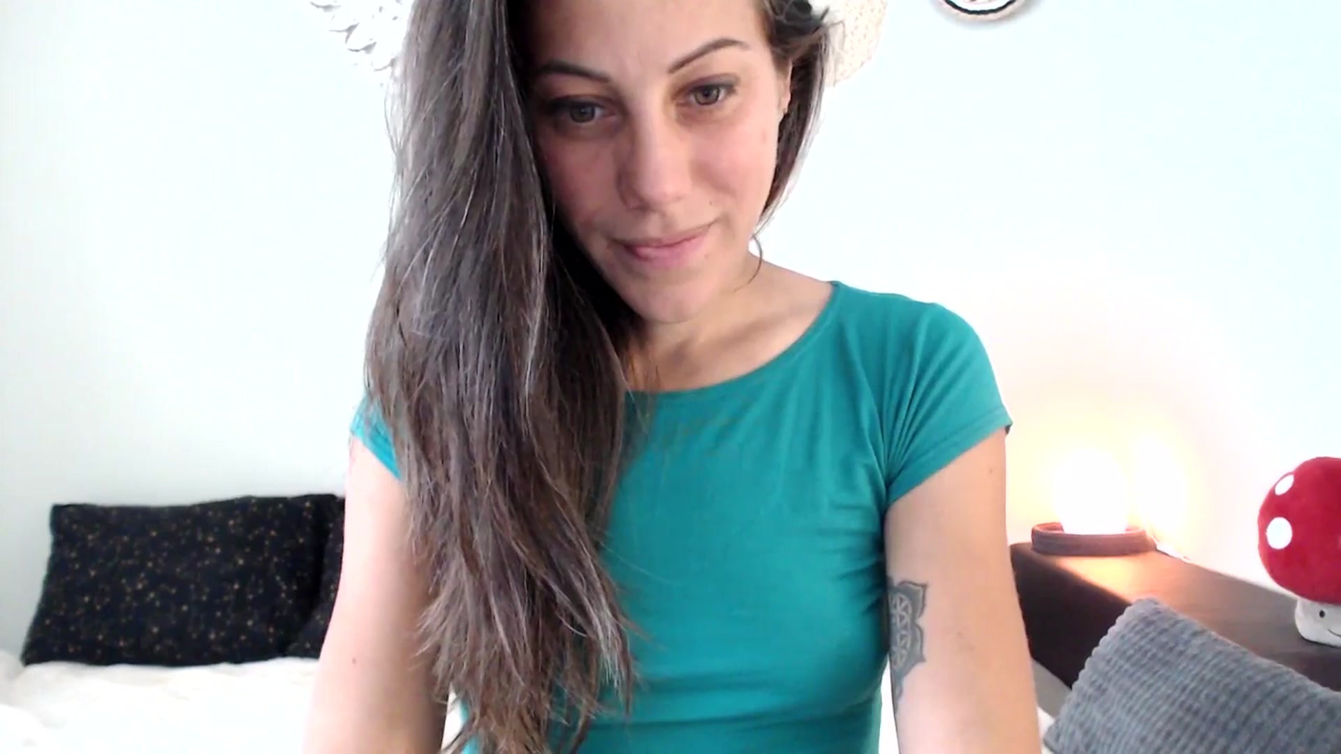 Gallery image thumbnail from ChristinaKey's myfreecams stream on, 08/28/2025, 14:17 image 16 of 20