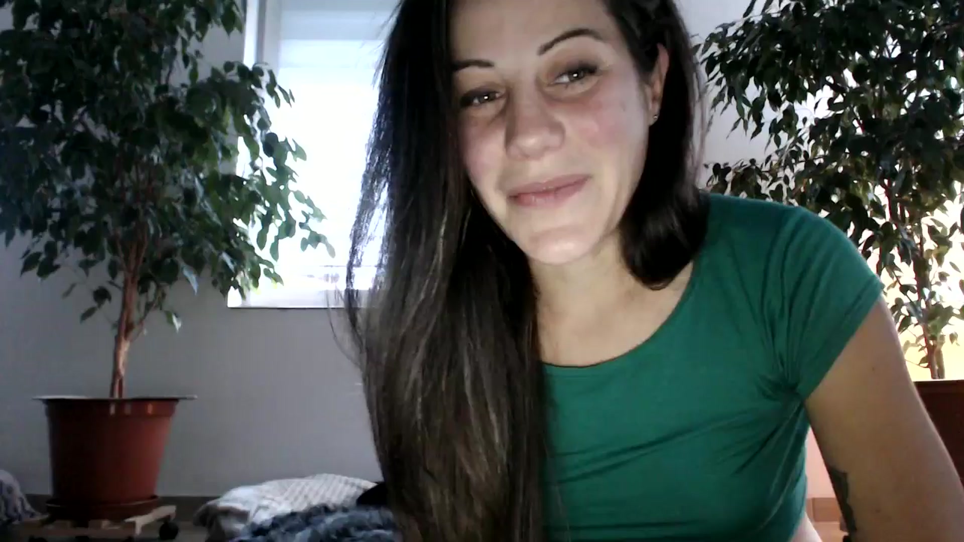 Gallery image thumbnail from ChristinaKey's myfreecams stream on, 10/26/2025, 15:17 image 7 of 20