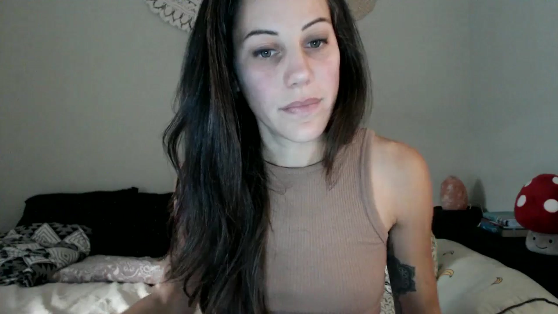 Gallery image thumbnail from ChristinaKey's myfreecams stream on, 11/10/2025, 14:47 image 14 of 20