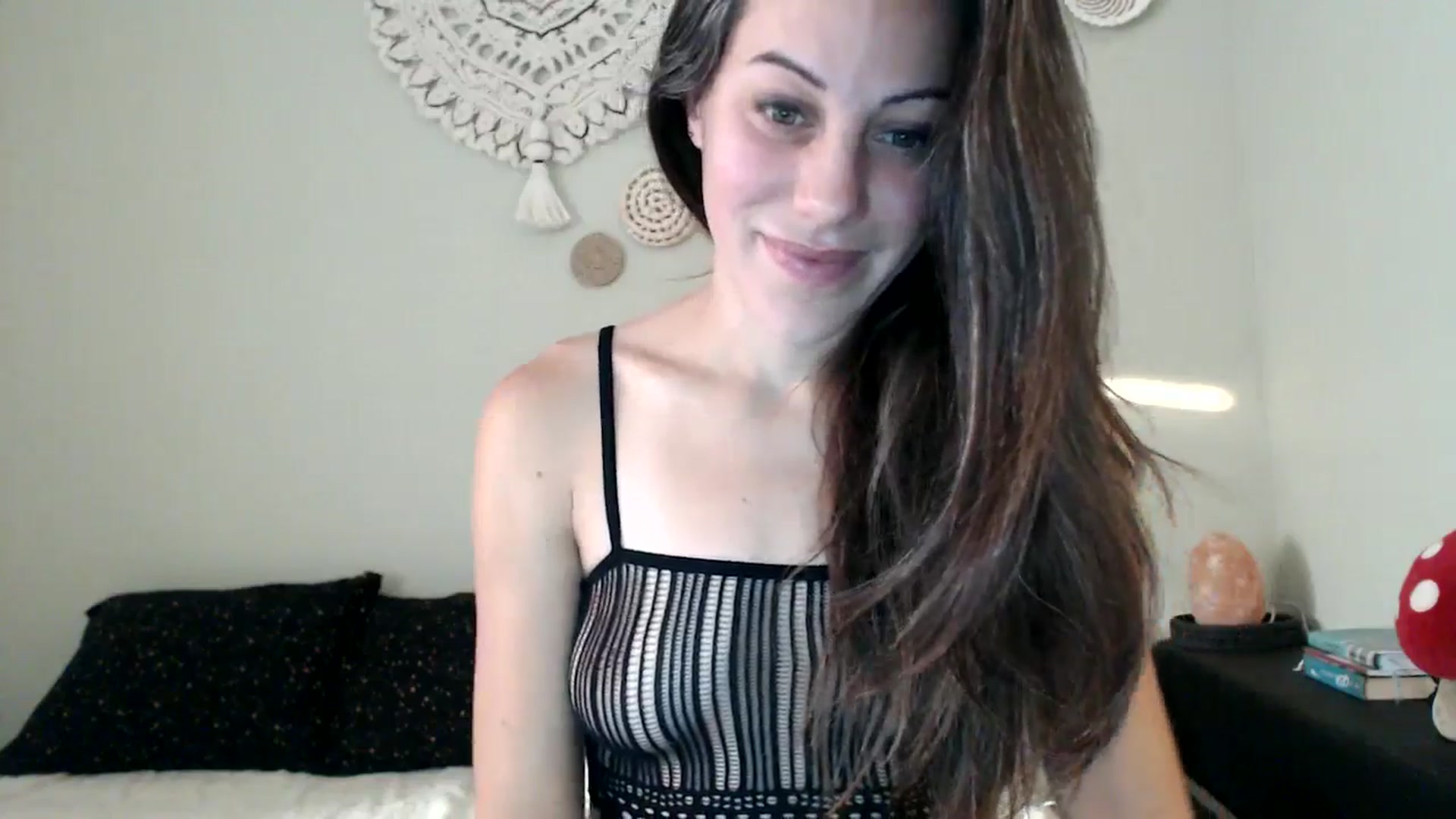 Gallery image thumbnail from ChristinaKey's myfreecams stream on, 11/11/2025, 14:59 image 11 of 20