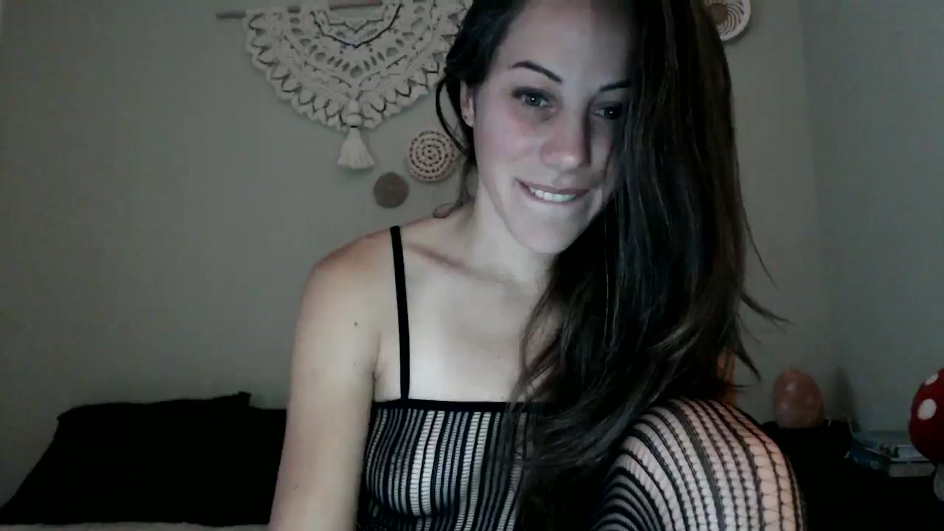 Gallery image thumbnail from ChristinaKey's myfreecams stream on, 11/11/2025, 14:59 image 19 of 20