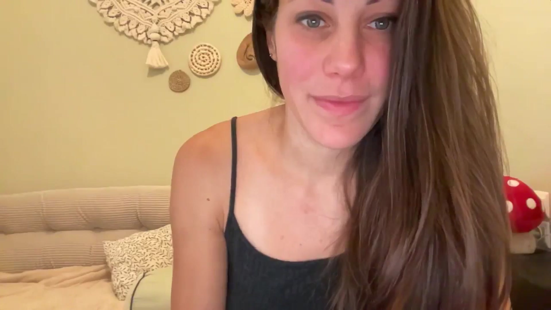 Gallery image thumbnail from ChristinaKey's myfreecams stream on, 11/24/2025, 14:11 image 2 of 20