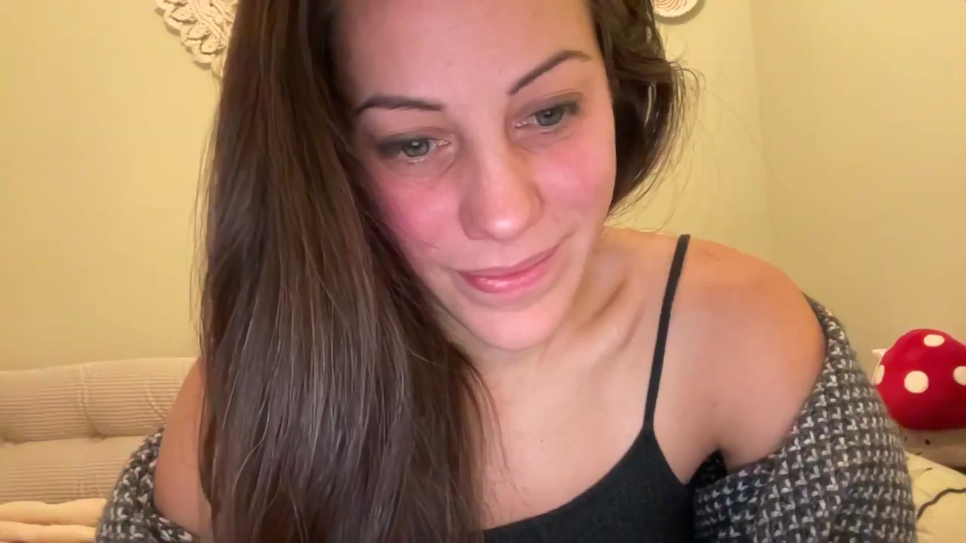 Gallery image thumbnail from ChristinaKey's myfreecams stream on, 11/25/2025, 14:09 image 17 of 20