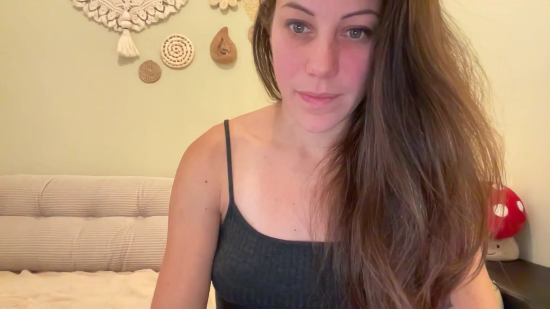 Gallery image thumbnail from ChristinaKey's myfreecams stream on, 12/08/2025, 14:06 image 4 of 20