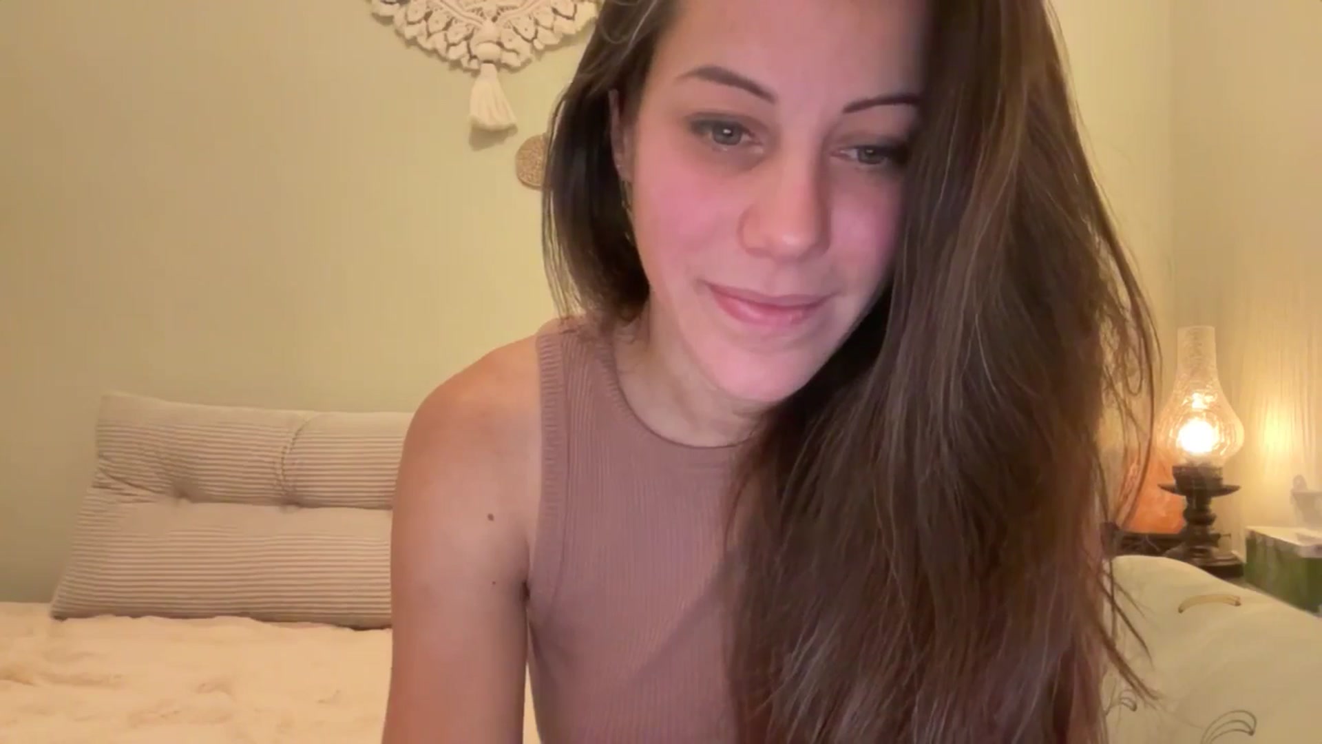 Gallery image thumbnail from ChristinaKey's myfreecams stream on, 12/20/2025, 14:26 image 10 of 20