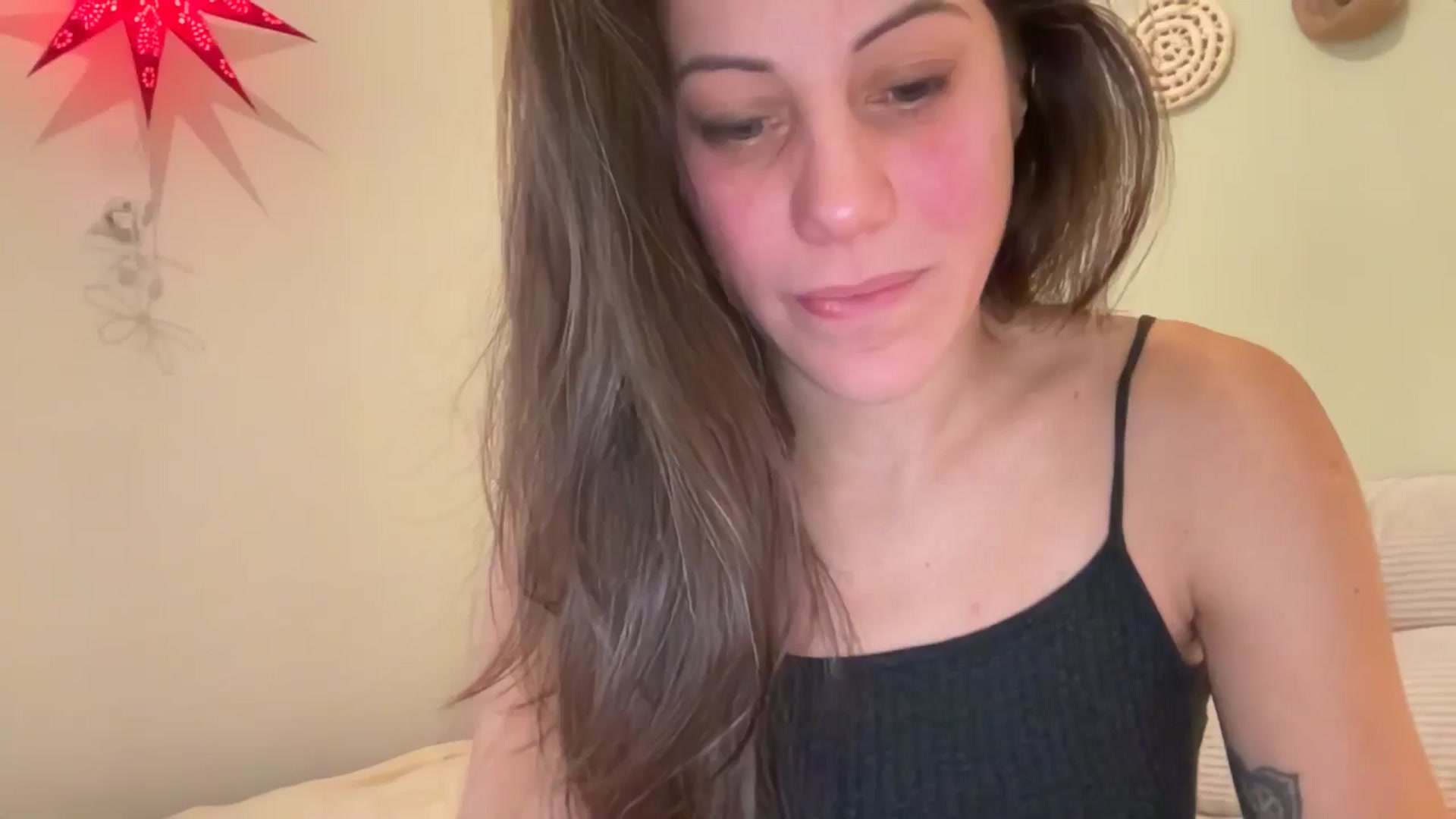 Gallery image thumbnail from ChristinaKey's myfreecams stream on, 02/11/2026, 13:33 image 12 of 20