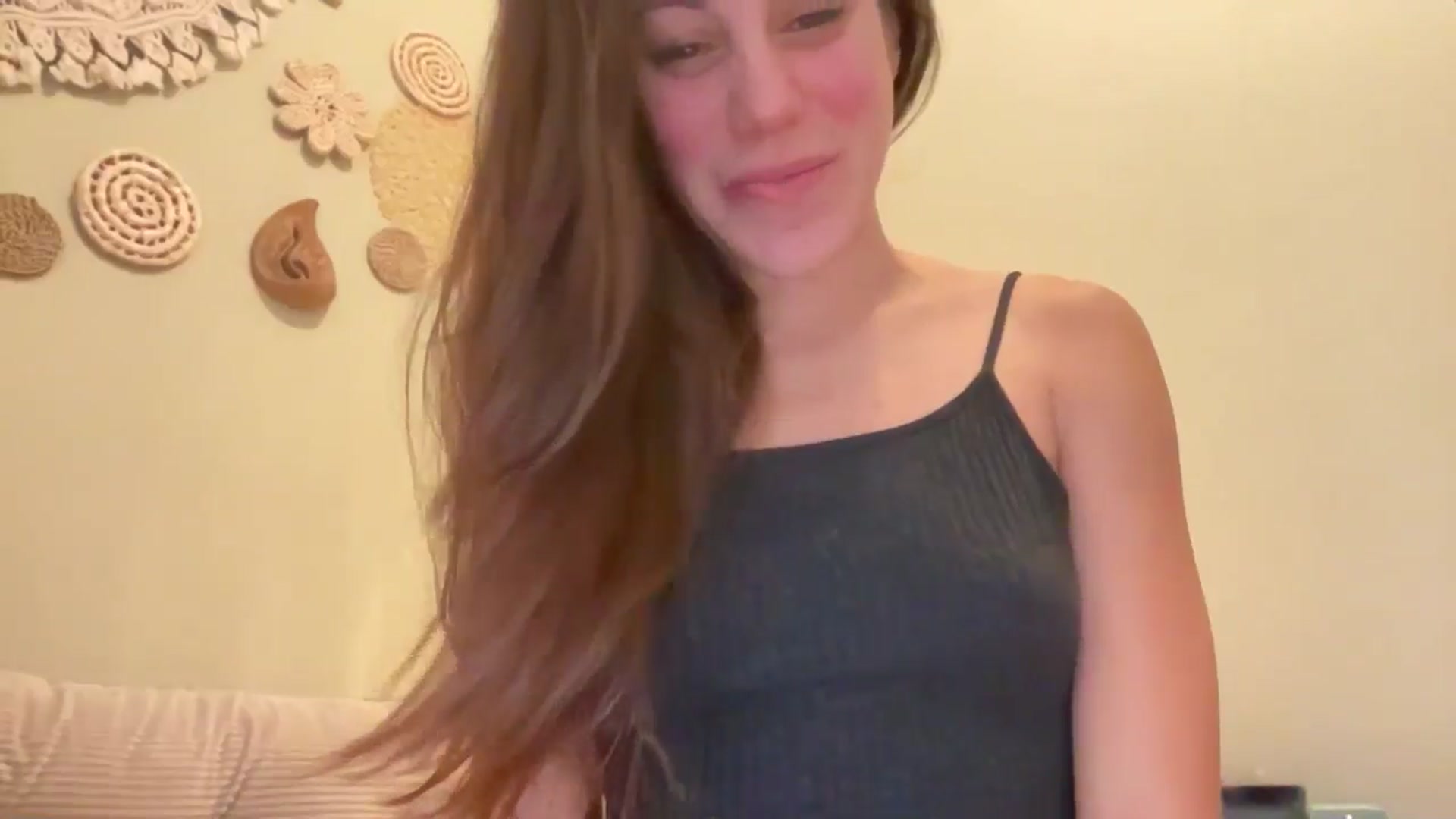Gallery image thumbnail from ChristinaKey's myfreecams stream on, 02/11/2026, 13:51 image 10 of 20