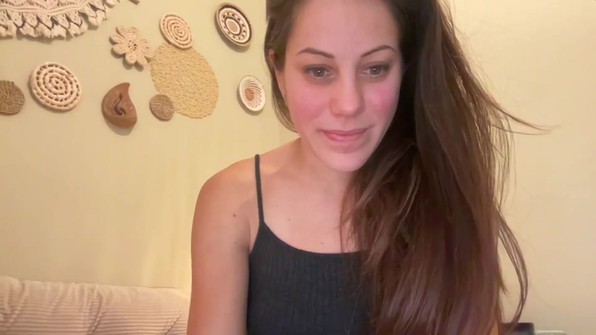 Gallery image thumbnail from ChristinaKey's myfreecams stream on, 02/11/2026, 13:51 image 3 of 20