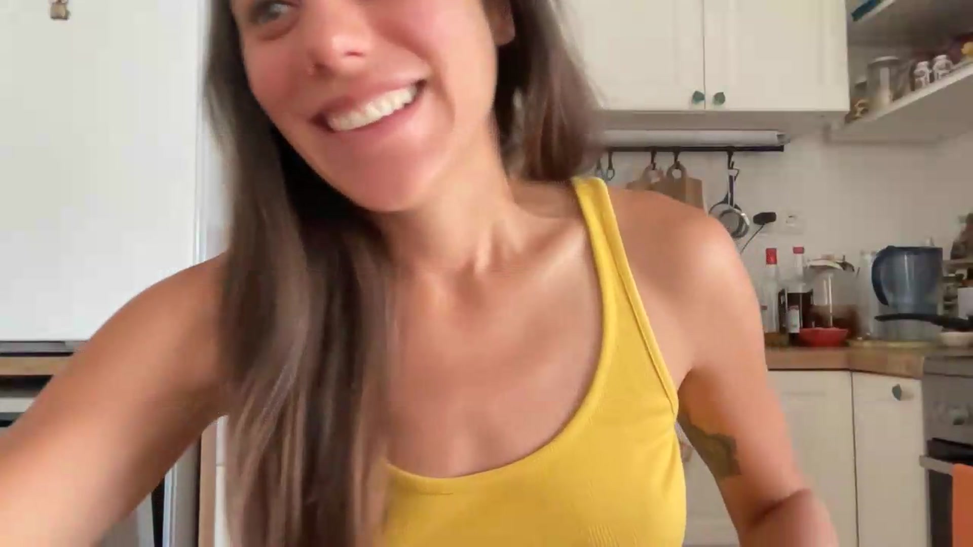 Gallery image thumbnail from ChristinaKey's myfreecams stream on, 08/14/2026, 14:34 image 6 of 20